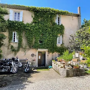 https://maison-du-manoir.hotels-rhonealpes.com